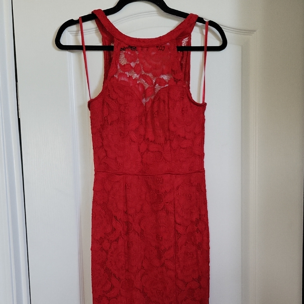 Windsor Red Lace Backless Dress